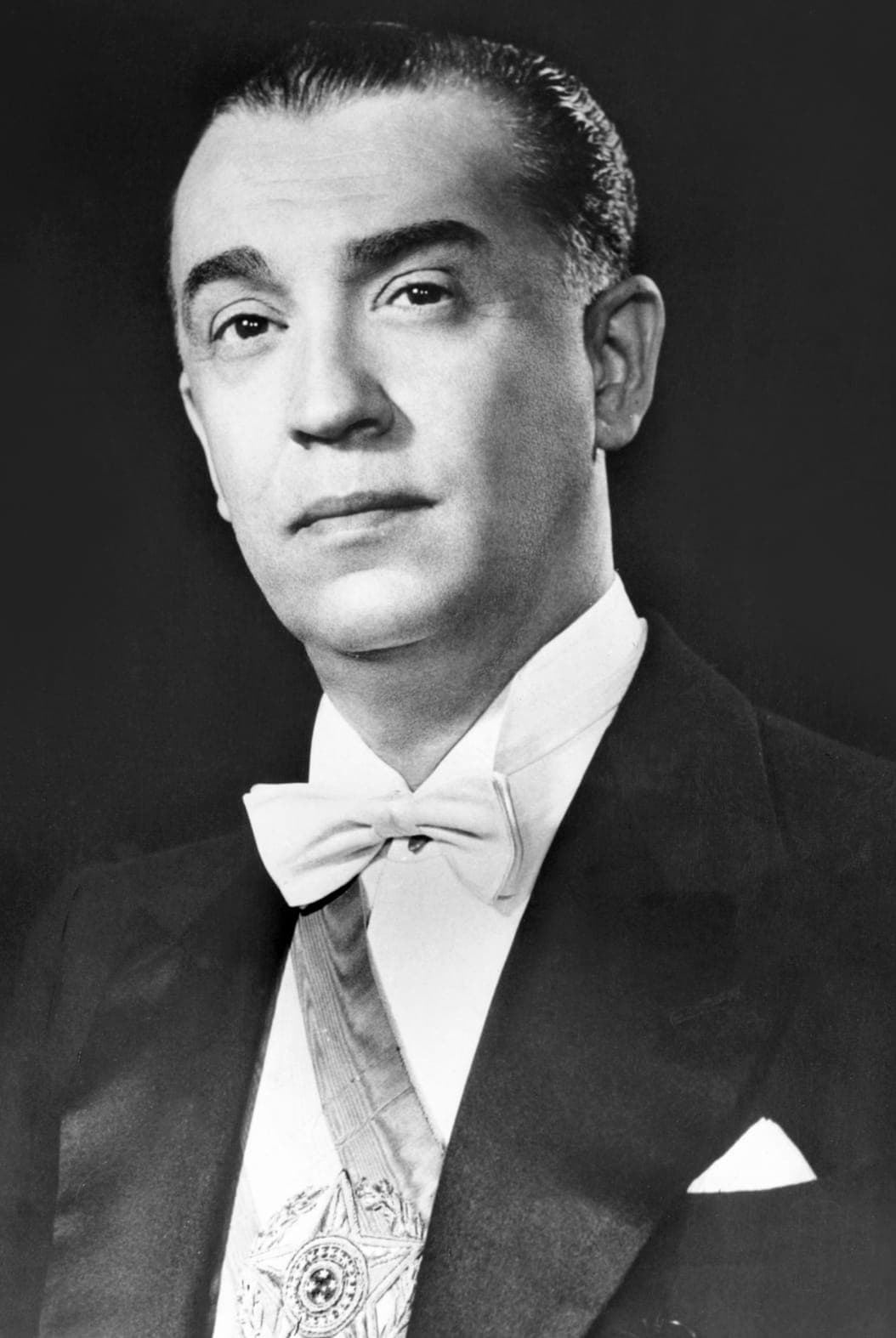 Retrato oficial de Juscelino Kubitschek · Governo do Brasil · 1956