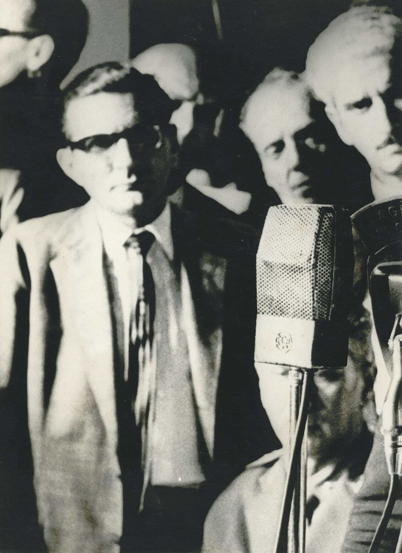 Reunião de sargentos no Automóvel Clube, 30 de março de 1964 · Ferreira · 30 March 1964
