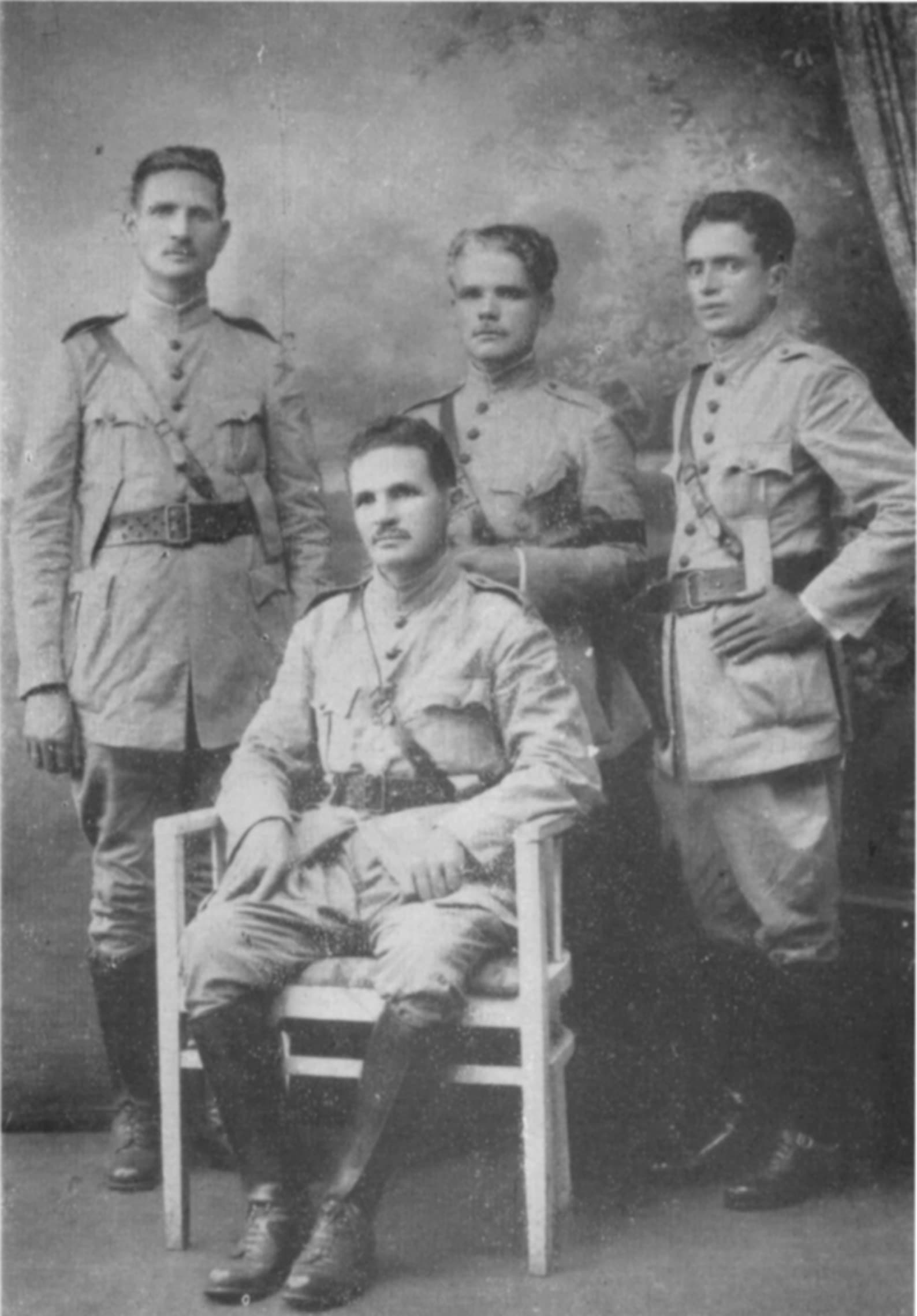 O batalhão do coronel Horácio de Matos, na Chapada Diamantina · Unknown author Unknown author · circa 1930