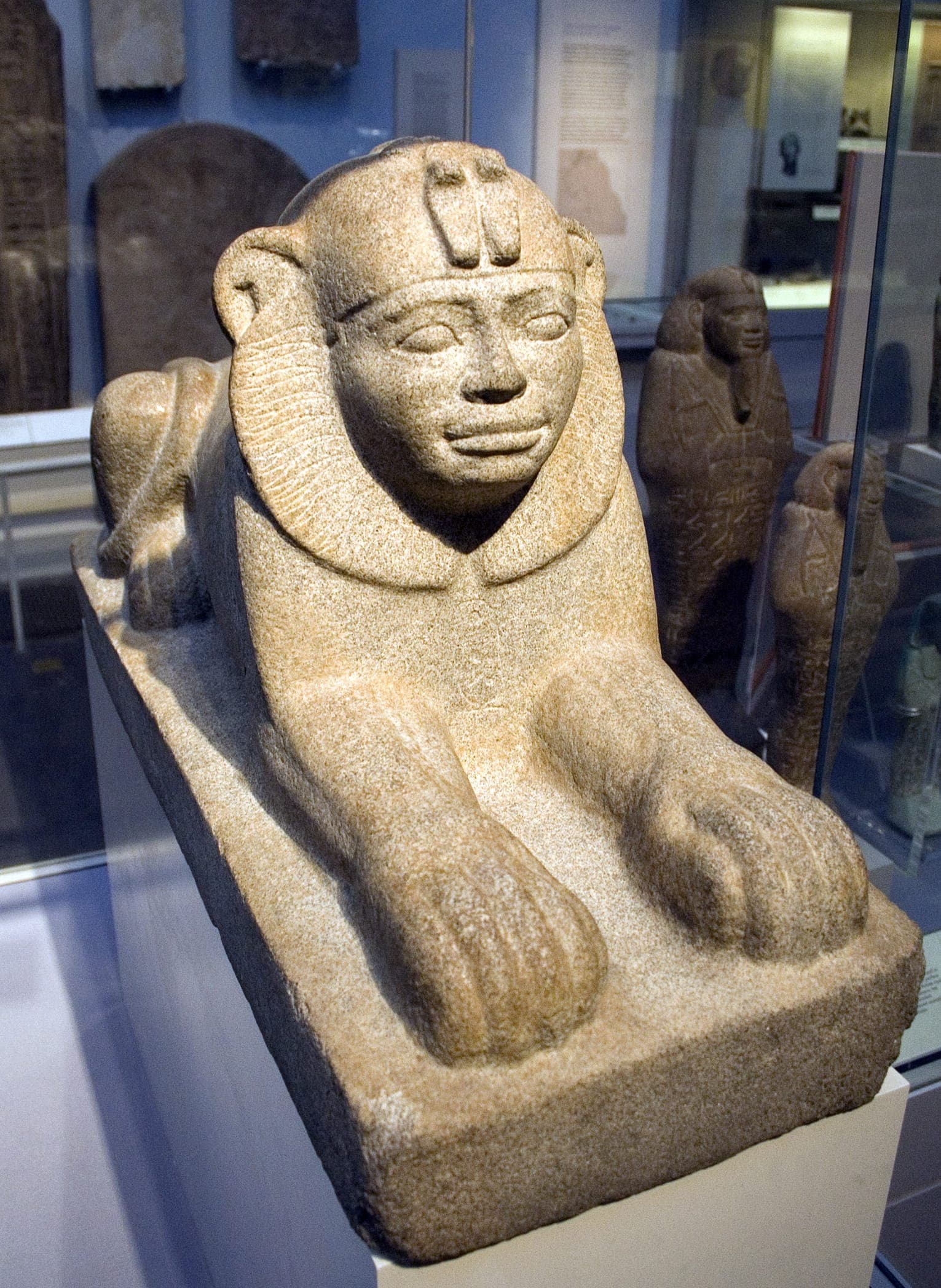 Esfinge com o rosto do rei Taharqa, XXV dinastia, Museu Britânico · Prioryman · 2012-02-19